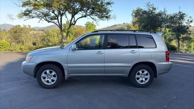 used 2003 Toyota Highlander car, priced at $8,995
