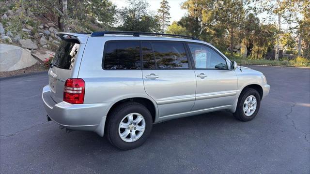 used 2003 Toyota Highlander car, priced at $8,995