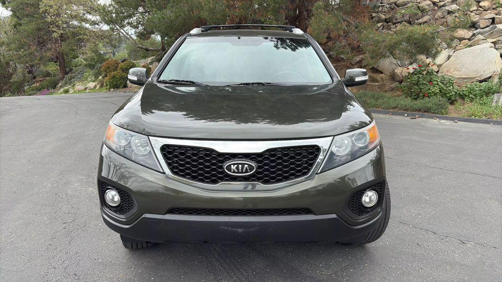 used 2013 Kia Sorento car, priced at $8,995