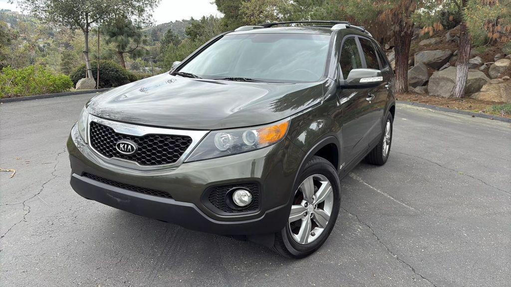 used 2013 Kia Sorento car, priced at $8,995