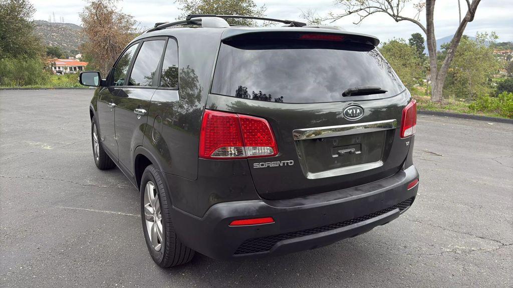 used 2013 Kia Sorento car, priced at $8,995