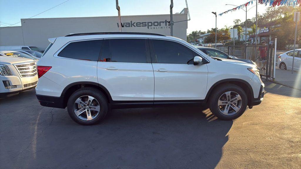 used 2022 Honda Pilot car, priced at $24,995