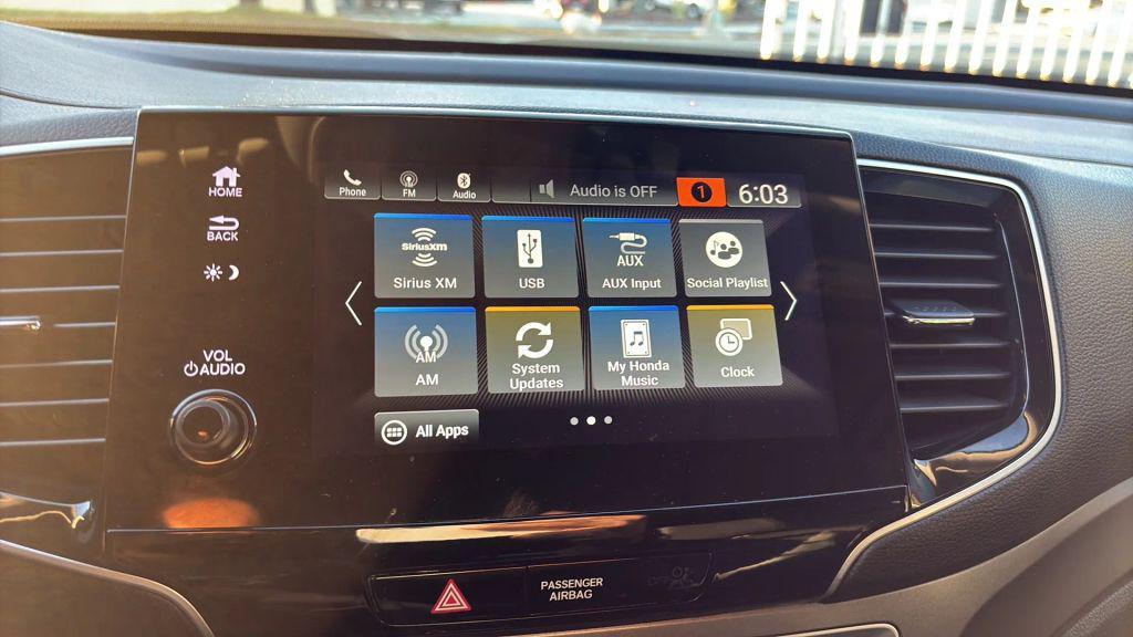 used 2022 Honda Pilot car, priced at $24,995