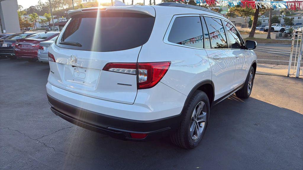 used 2022 Honda Pilot car, priced at $24,995