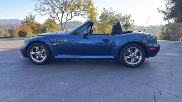 used 2000 BMW Z3 car, priced at $9,995