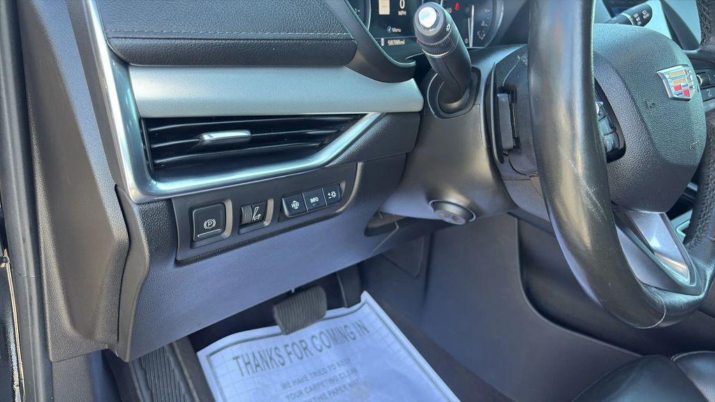 used 2020 Cadillac XT4 car, priced at $17,995