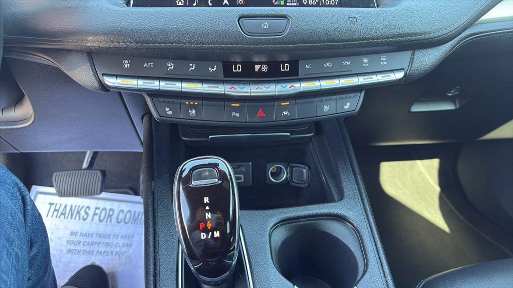 used 2020 Cadillac XT4 car, priced at $17,995
