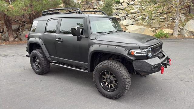 used 2007 Toyota FJ Cruiser car, priced at $17,795