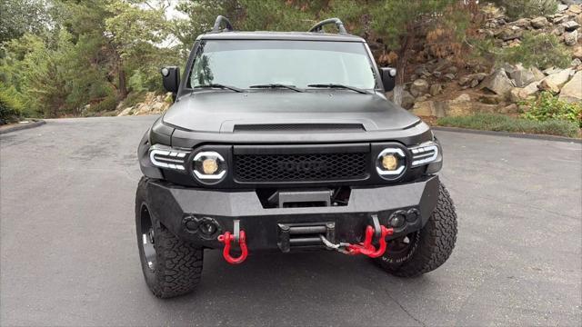 used 2007 Toyota FJ Cruiser car, priced at $17,795