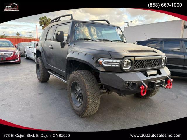 used 2007 Toyota FJ Cruiser car, priced at $17,995