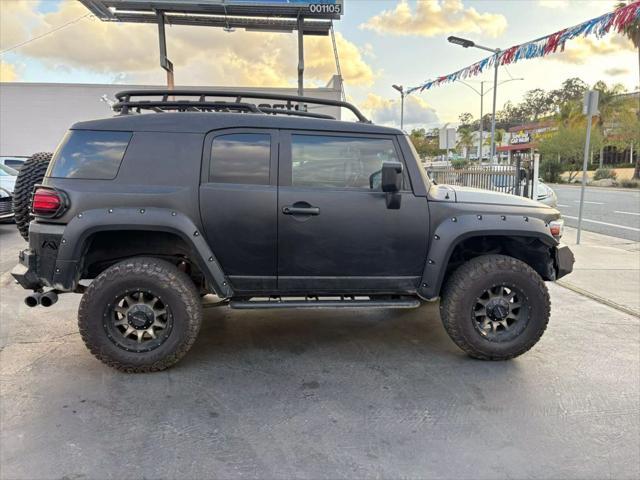used 2007 Toyota FJ Cruiser car, priced at $17,995