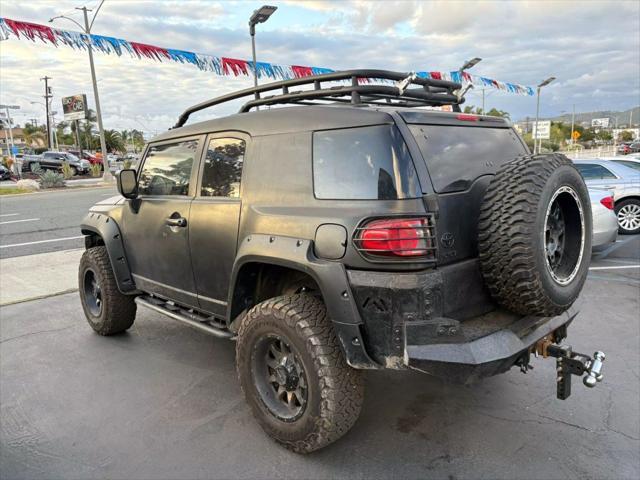 used 2007 Toyota FJ Cruiser car, priced at $17,995