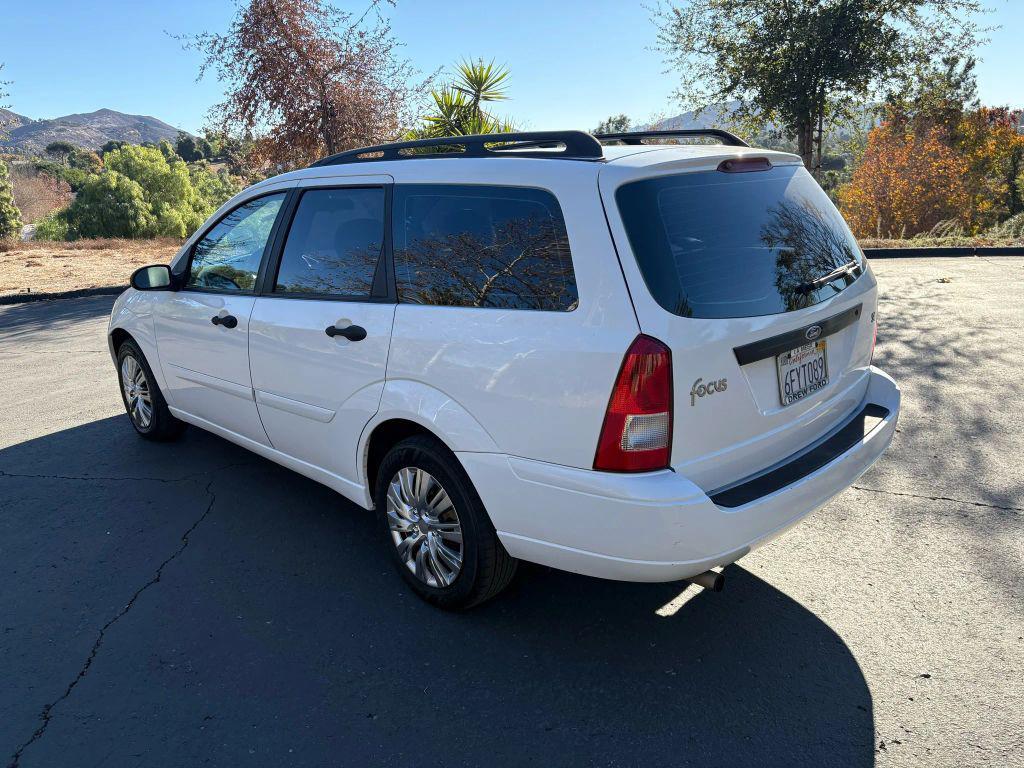 used 2004 Ford Focus car, priced at $3,995