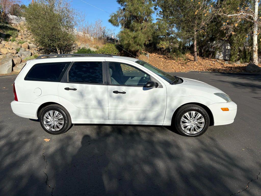 used 2004 Ford Focus car, priced at $3,995