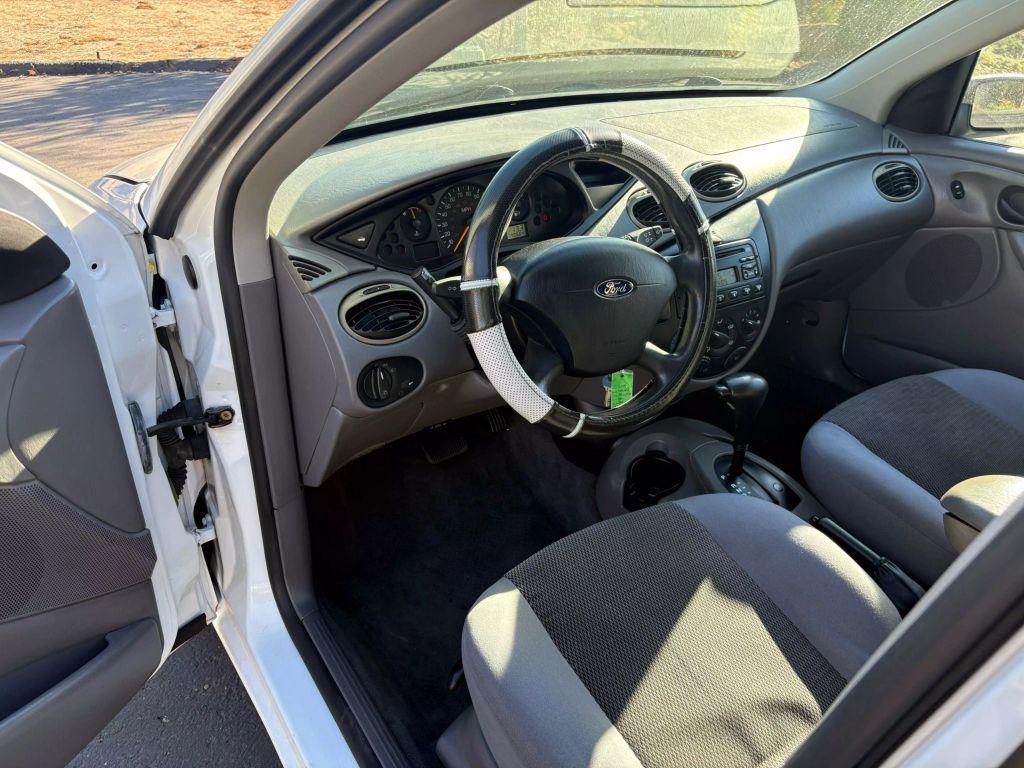 used 2004 Ford Focus car, priced at $3,995