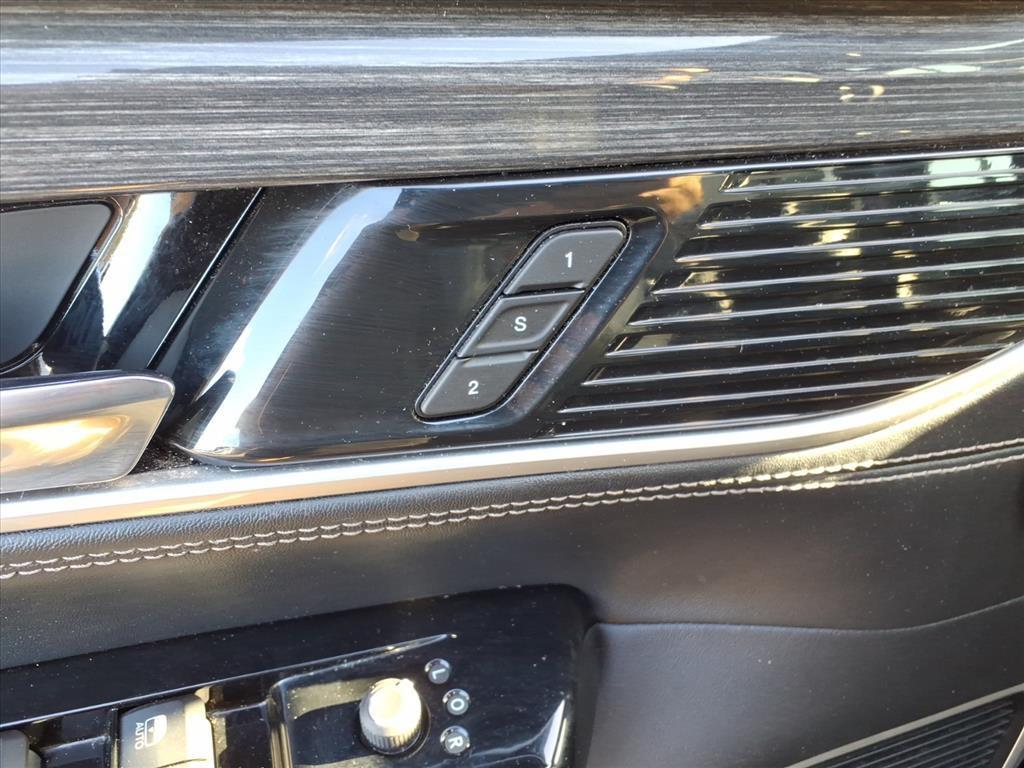 used 2022 Jeep Wagoneer car, priced at $38,885