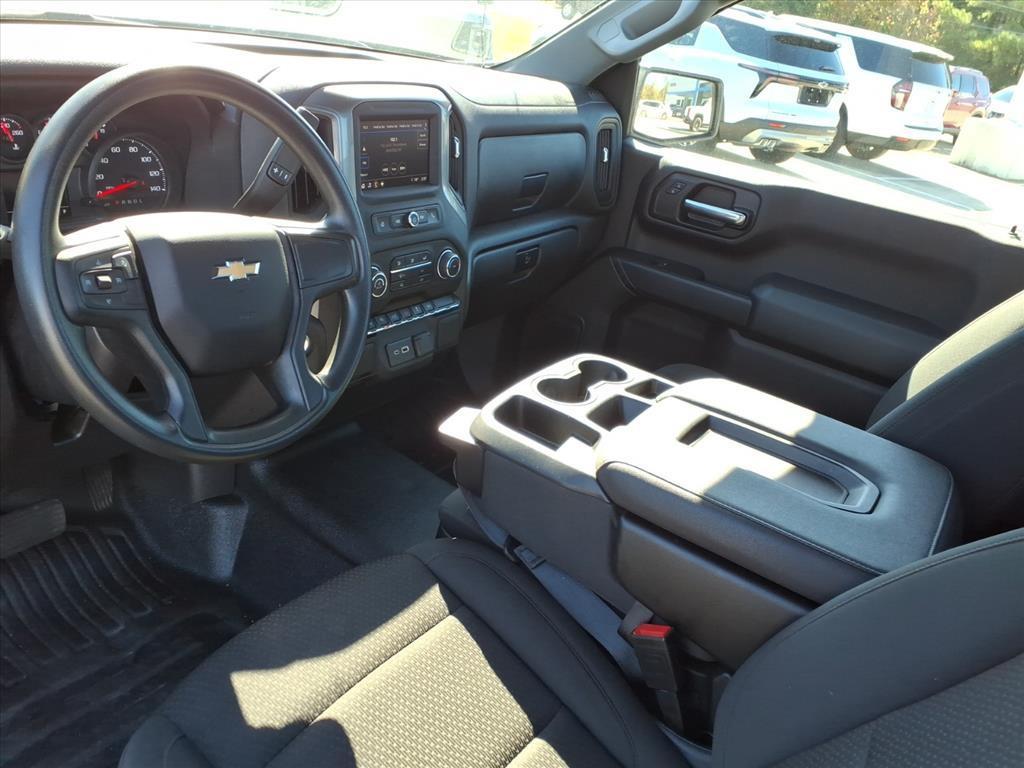 used 2024 Chevrolet Silverado 1500 car, priced at $27,896