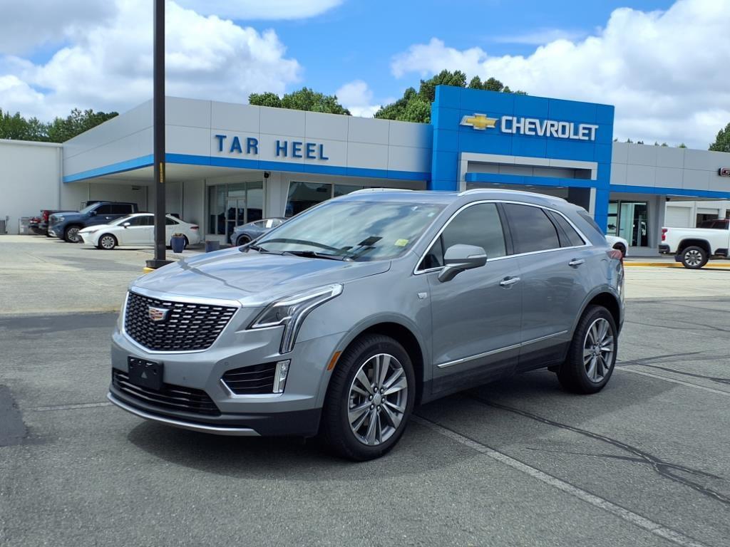 used 2025 Cadillac XT5 car, priced at $47,949