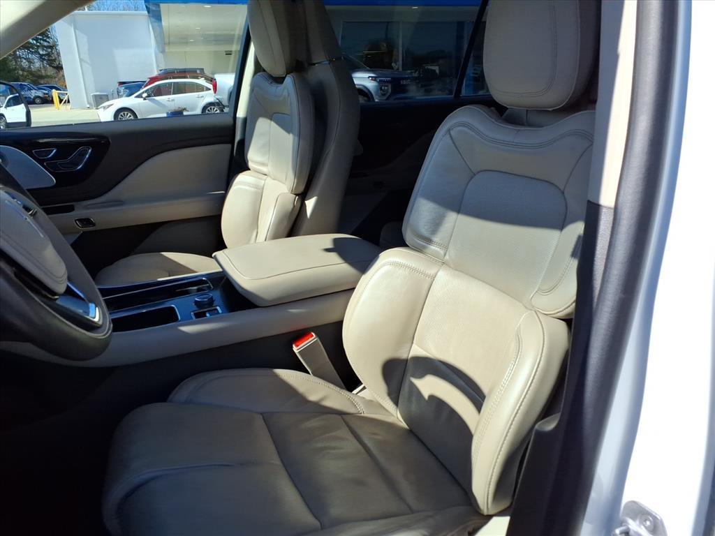 used 2021 Lincoln Aviator car, priced at $33,900