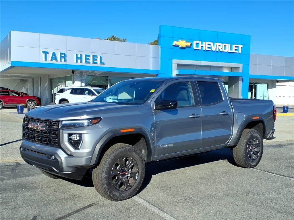 new 2025 GMC Canyon car, priced at $40,000