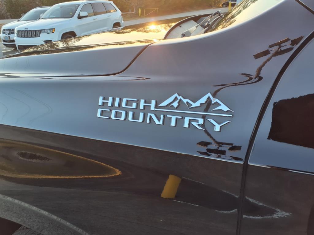 used 2021 Chevrolet Tahoe car, priced at $46,999