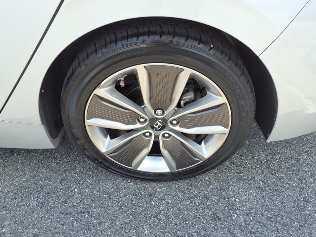 used 2019 Hyundai Ioniq Hybrid car, priced at $16,417