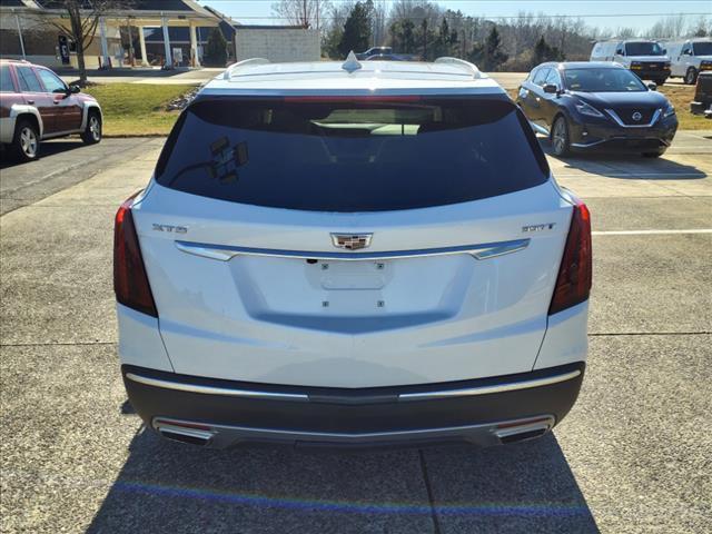 used 2024 Cadillac XT5 car, priced at $43,999