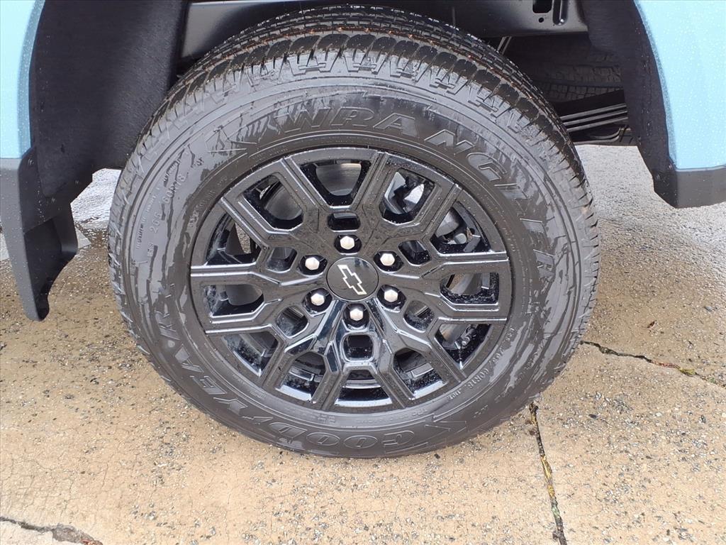 new 2026 Chevrolet Colorado car, priced at $38,633