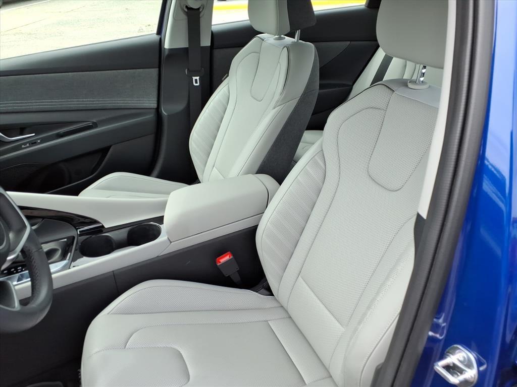 used 2025 Hyundai ELANTRA HEV car, priced at $25,450