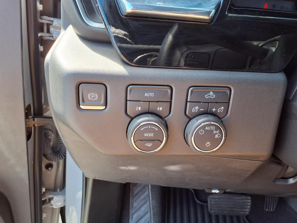 used 2024 Chevrolet Silverado 1500 car, priced at $42,950