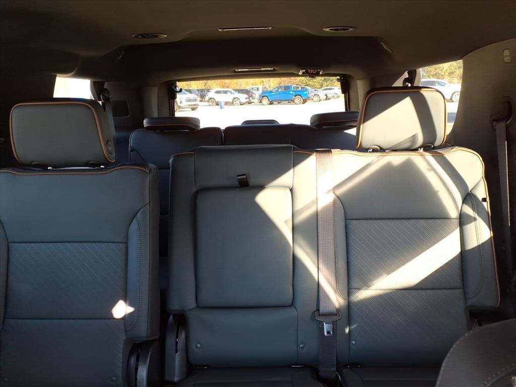 new 2025 GMC Yukon car, priced at $74,794