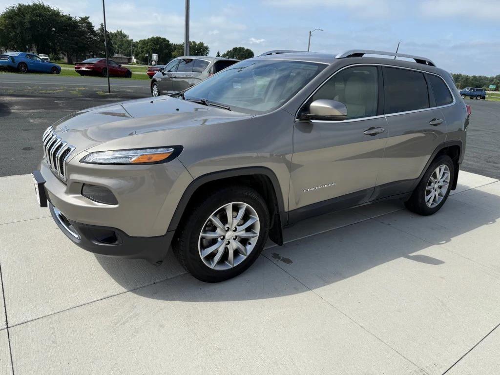used 2018 Jeep Cherokee car, priced at $16,990