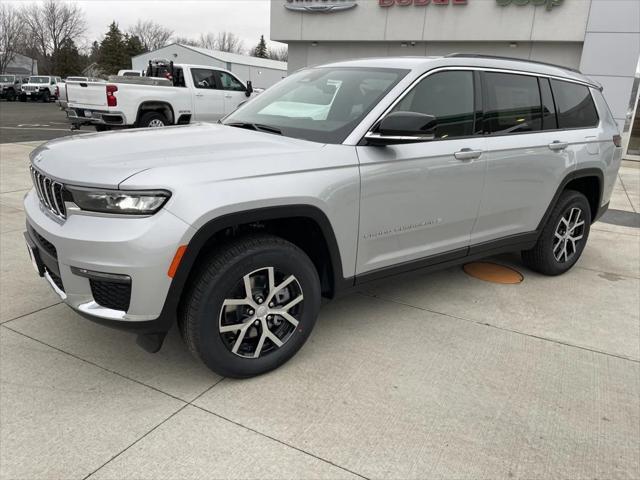 new 2025 Jeep Grand Cherokee L car, priced at $46,899