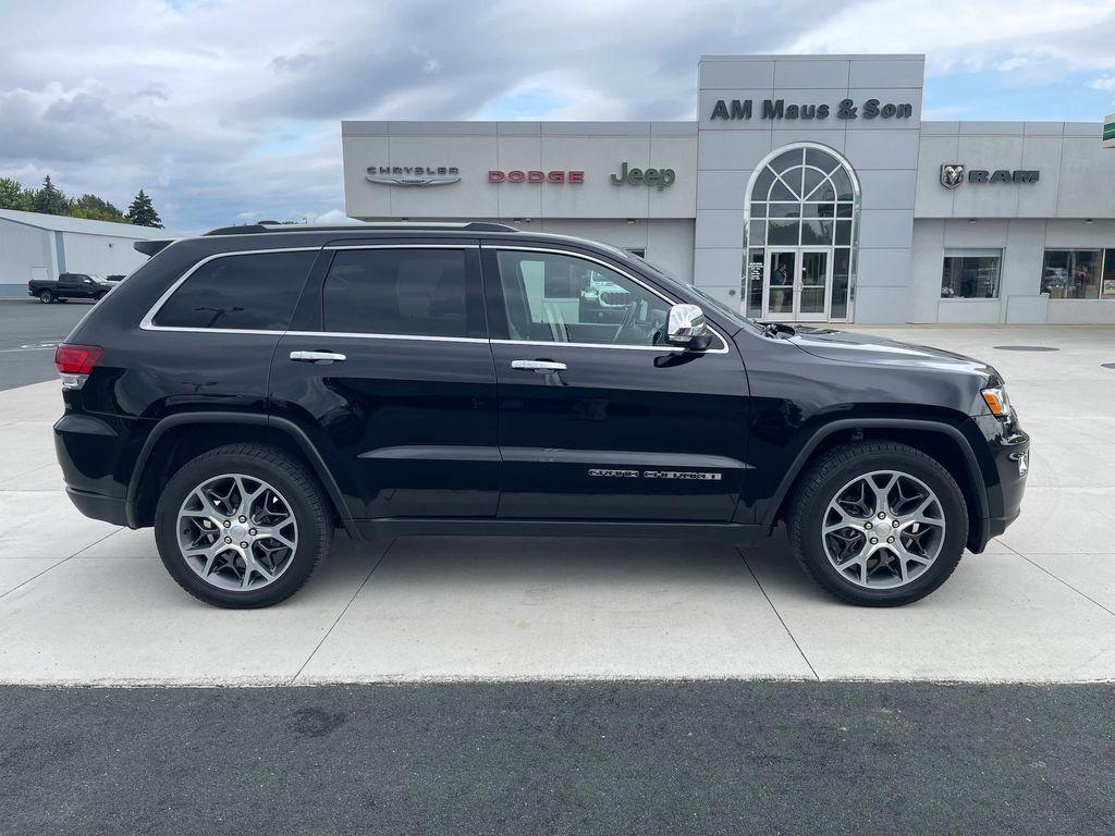 used 2020 Jeep Grand Cherokee car, priced at $27,990
