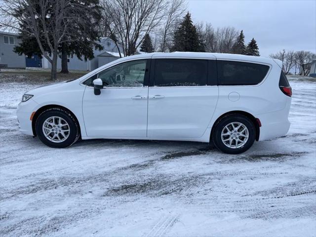 used 2023 Chrysler Pacifica car, priced at $25,990