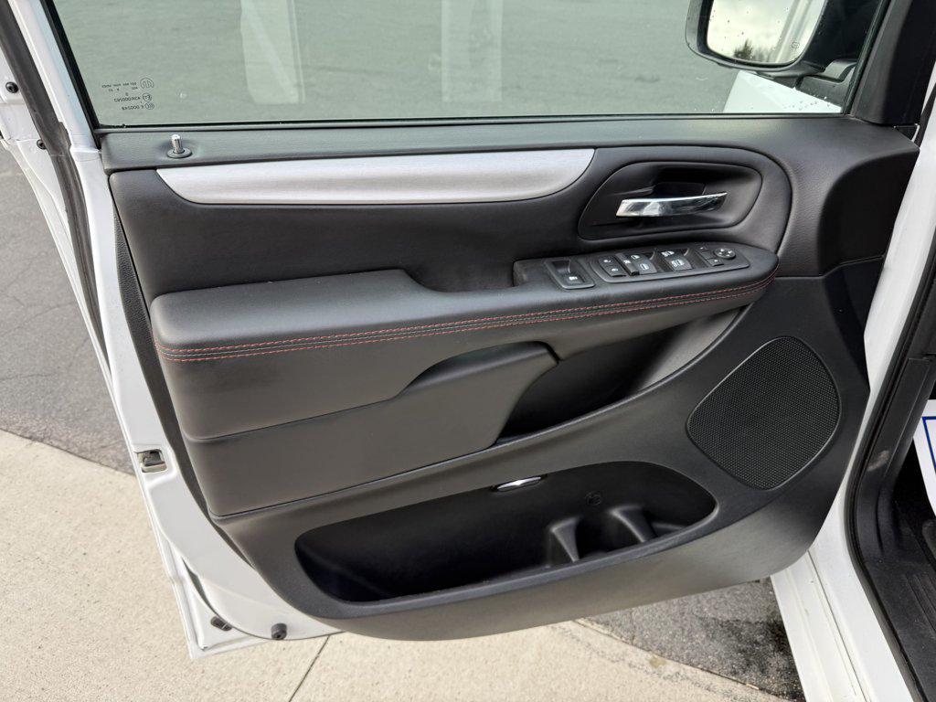 used 2018 Dodge Grand Caravan car, priced at $14,990