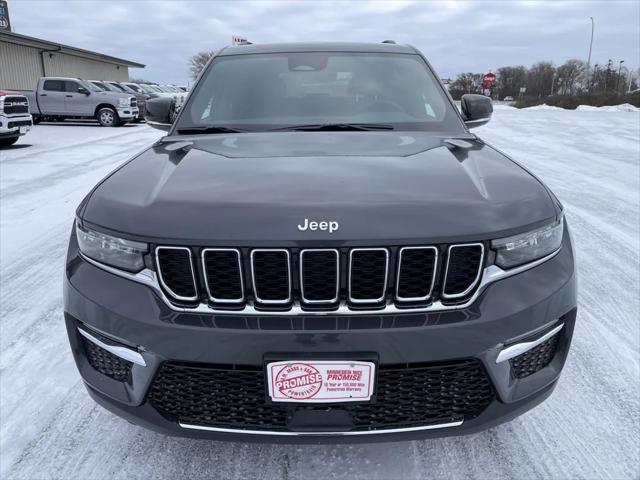 new 2025 Jeep Grand Cherokee car, priced at $44,939