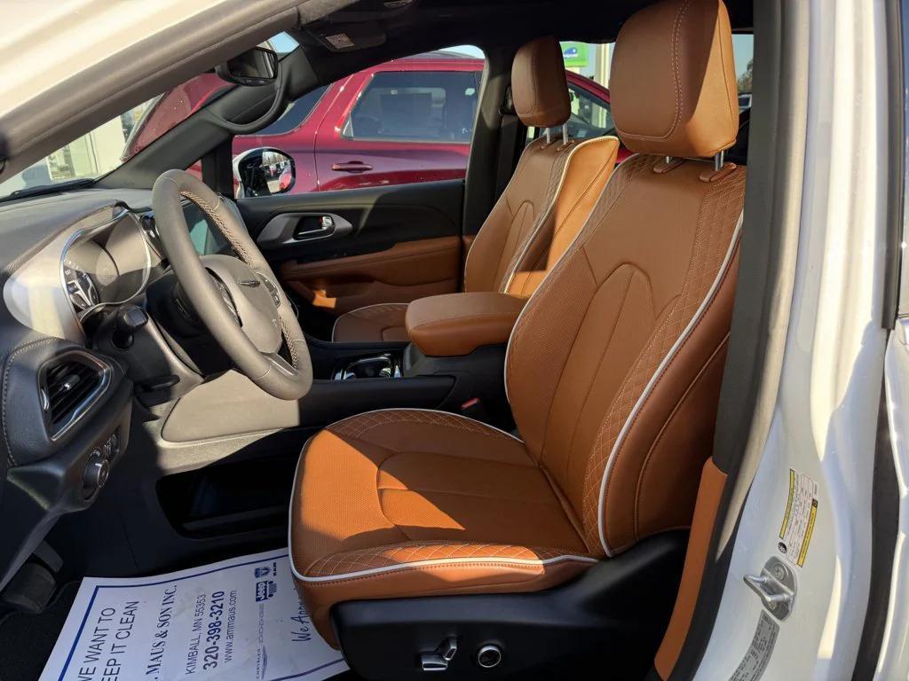 new 2026 Chrysler Pacifica car, priced at $57,950
