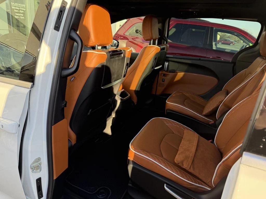 new 2026 Chrysler Pacifica car, priced at $57,950