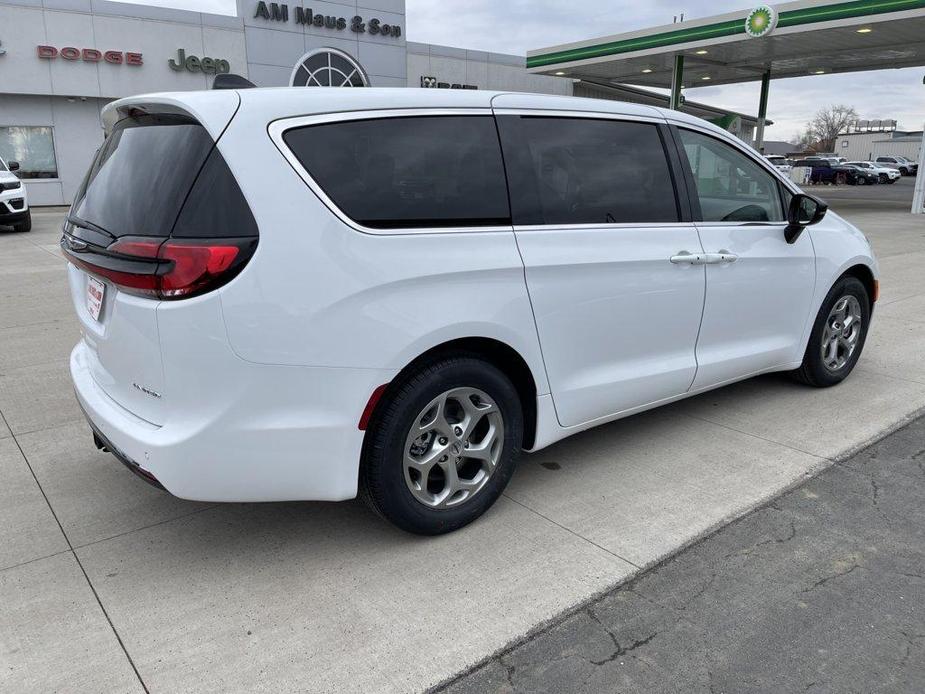 new 2024 Chrysler Pacifica car, priced at $49,137