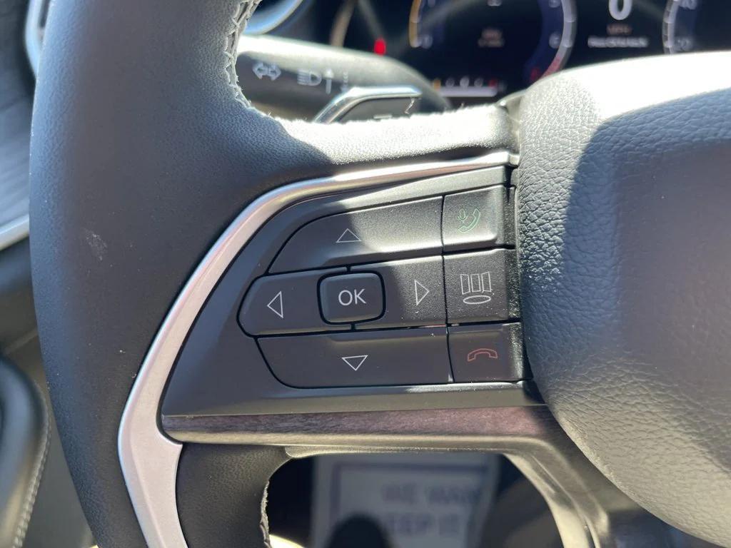 new 2025 Jeep Grand Cherokee L car, priced at $45,598