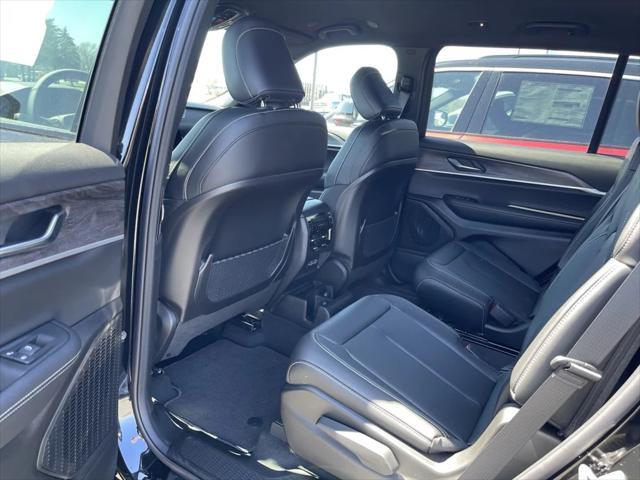 new 2025 Jeep Grand Cherokee L car, priced at $46,068