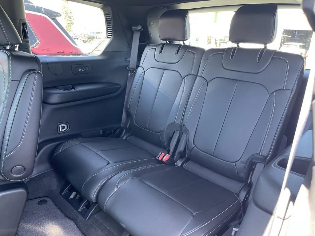new 2025 Jeep Grand Cherokee L car, priced at $45,598