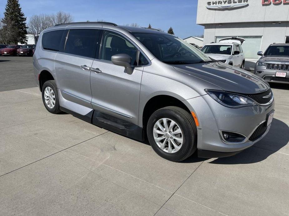 used 2017 Chrysler Pacifica car, priced at $26,990