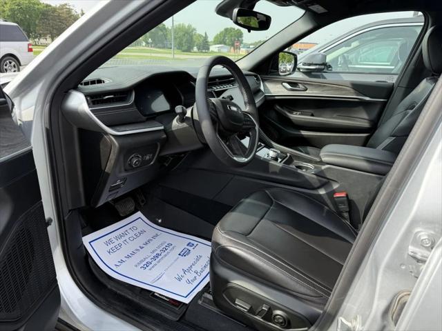 used 2024 Jeep Grand Cherokee L car, priced at $39,990