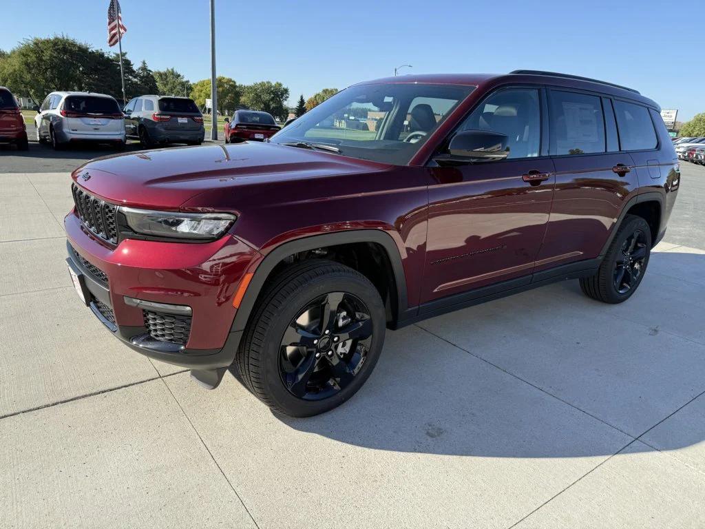 new 2025 Jeep Grand Cherokee L car, priced at $53,029