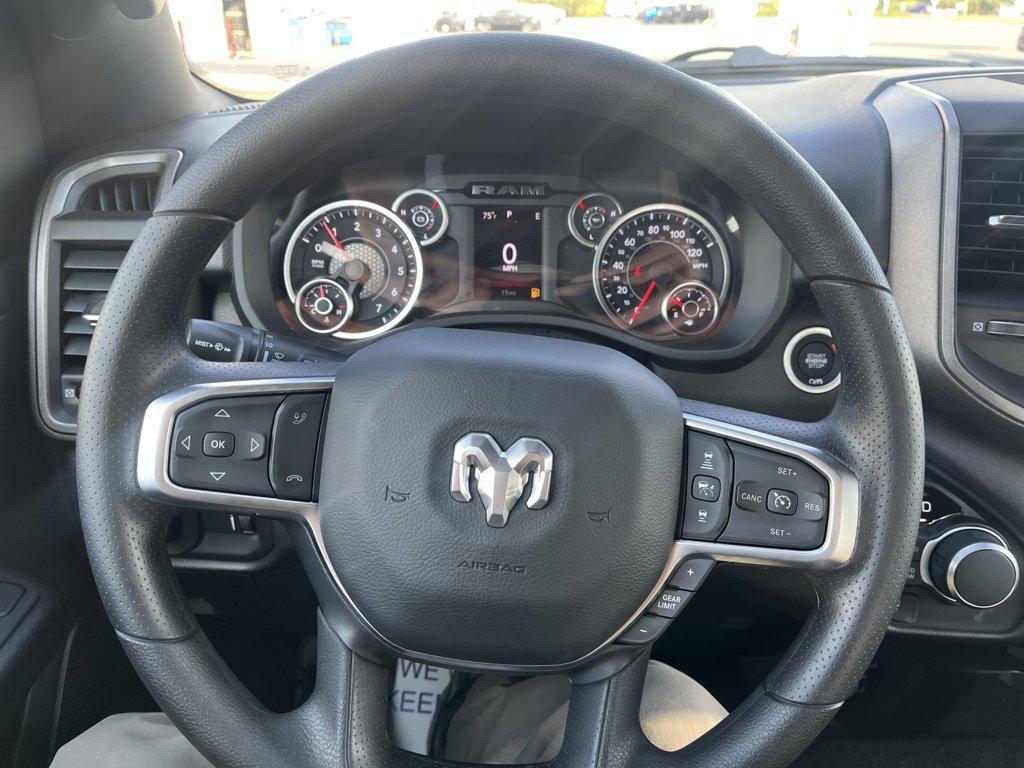 new 2025 Ram 1500 car, priced at $44,712