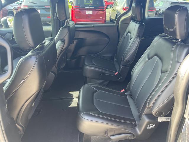 used 2023 Chrysler Pacifica car, priced at $27,990