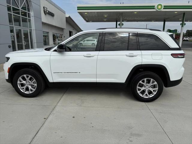 used 2022 Jeep Grand Cherokee car, priced at $29,990