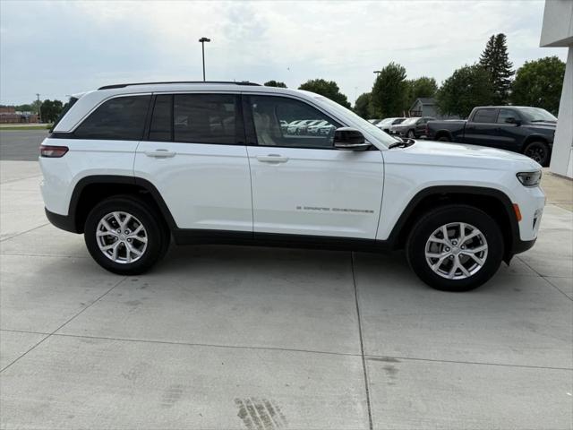 used 2022 Jeep Grand Cherokee car, priced at $29,990